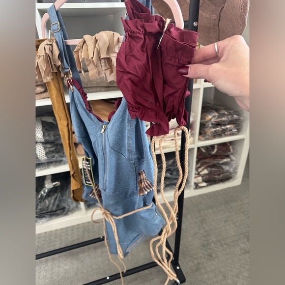 Women’s Tipsy Elves sexy Scarecrow Halloween costume - Picture 5 of 8